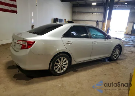 2012 Toyota Camry Base z USA, uszkodzony, nr VIN 4T1BF1FK6CU512277